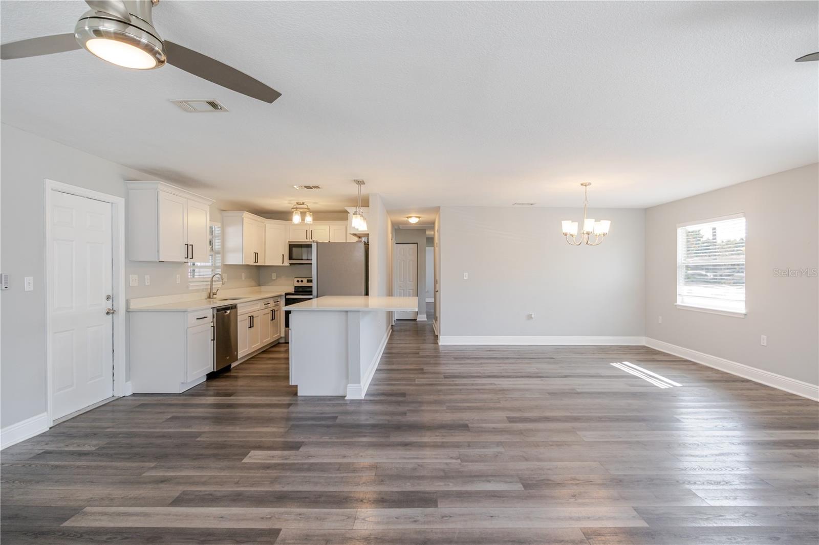 Image 12 of 31 For 4711 Ohio Avenue