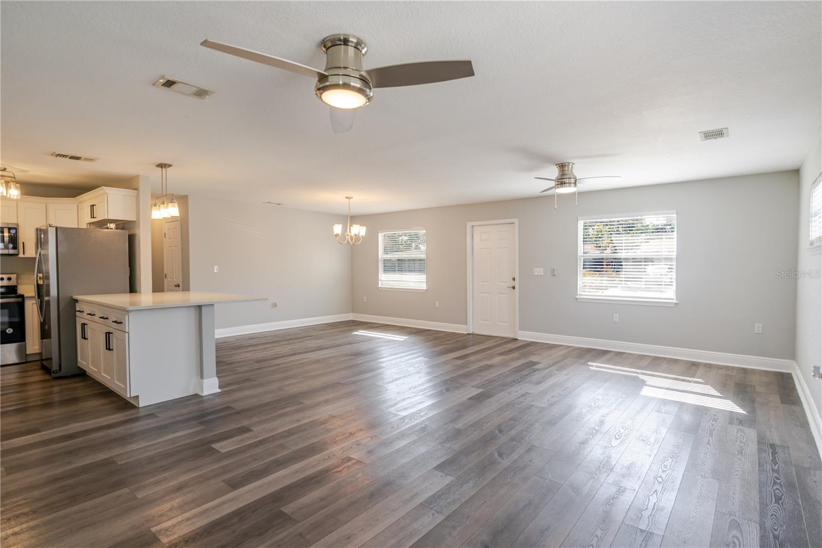 Image 13 of 31 For 4711 Ohio Avenue