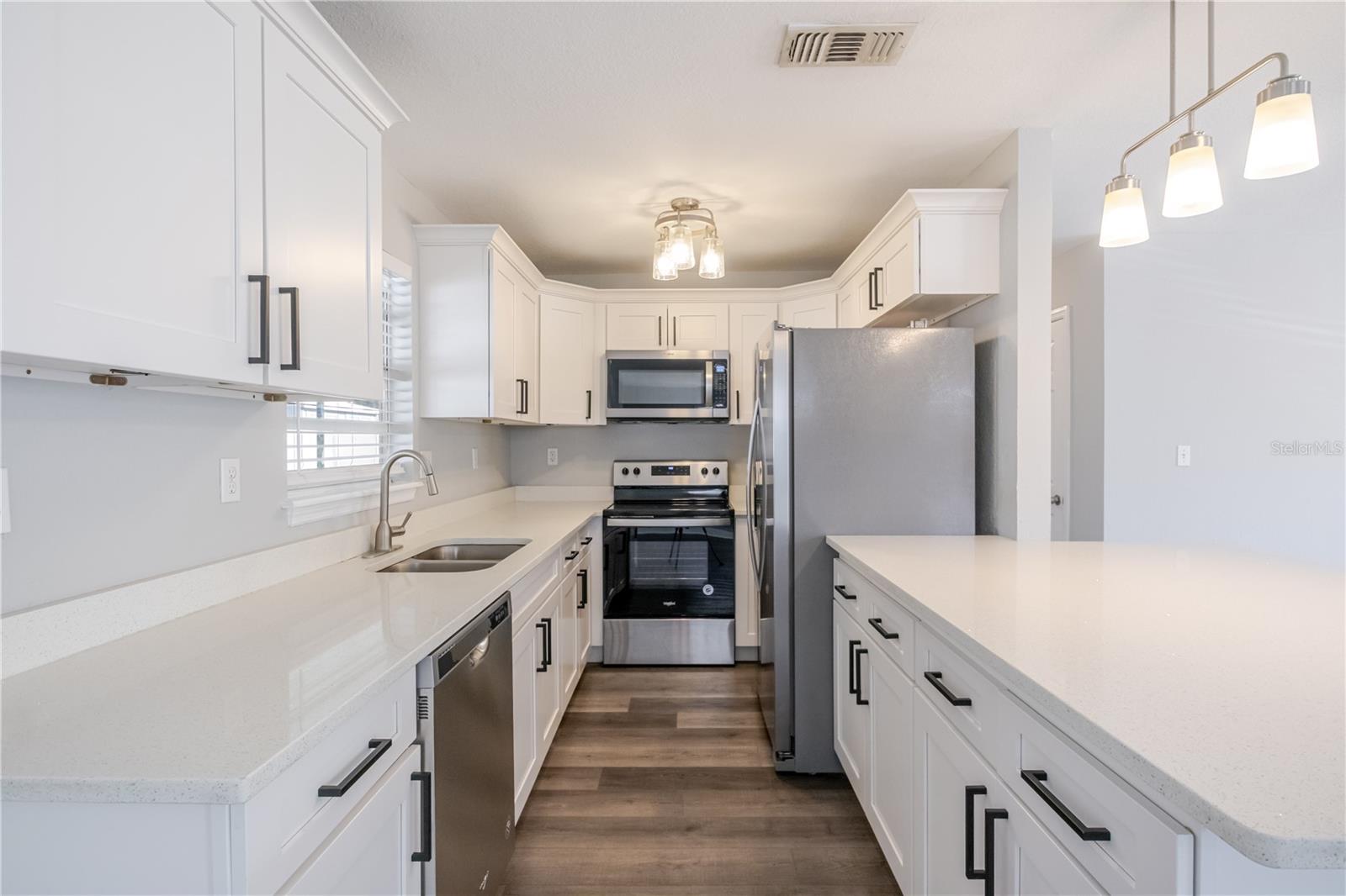 Image 15 of 31 For 4711 Ohio Avenue