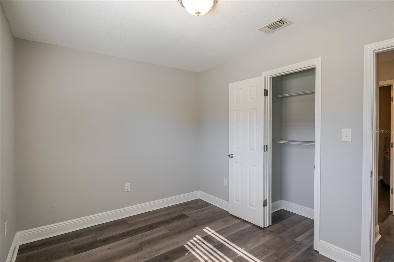 Image 28 of 31 For 4711 Ohio Avenue