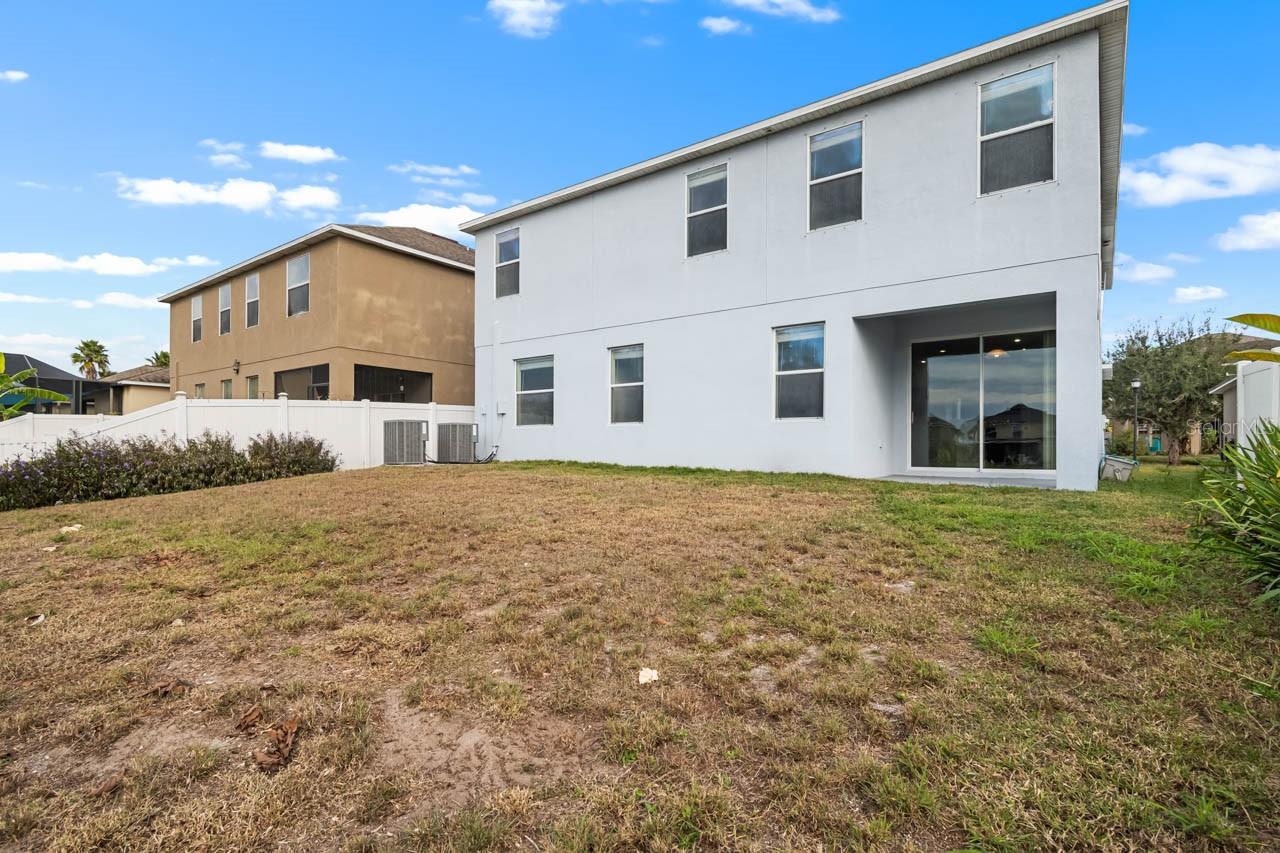 Image 49 of 76 For 1504 Oak Pond Street