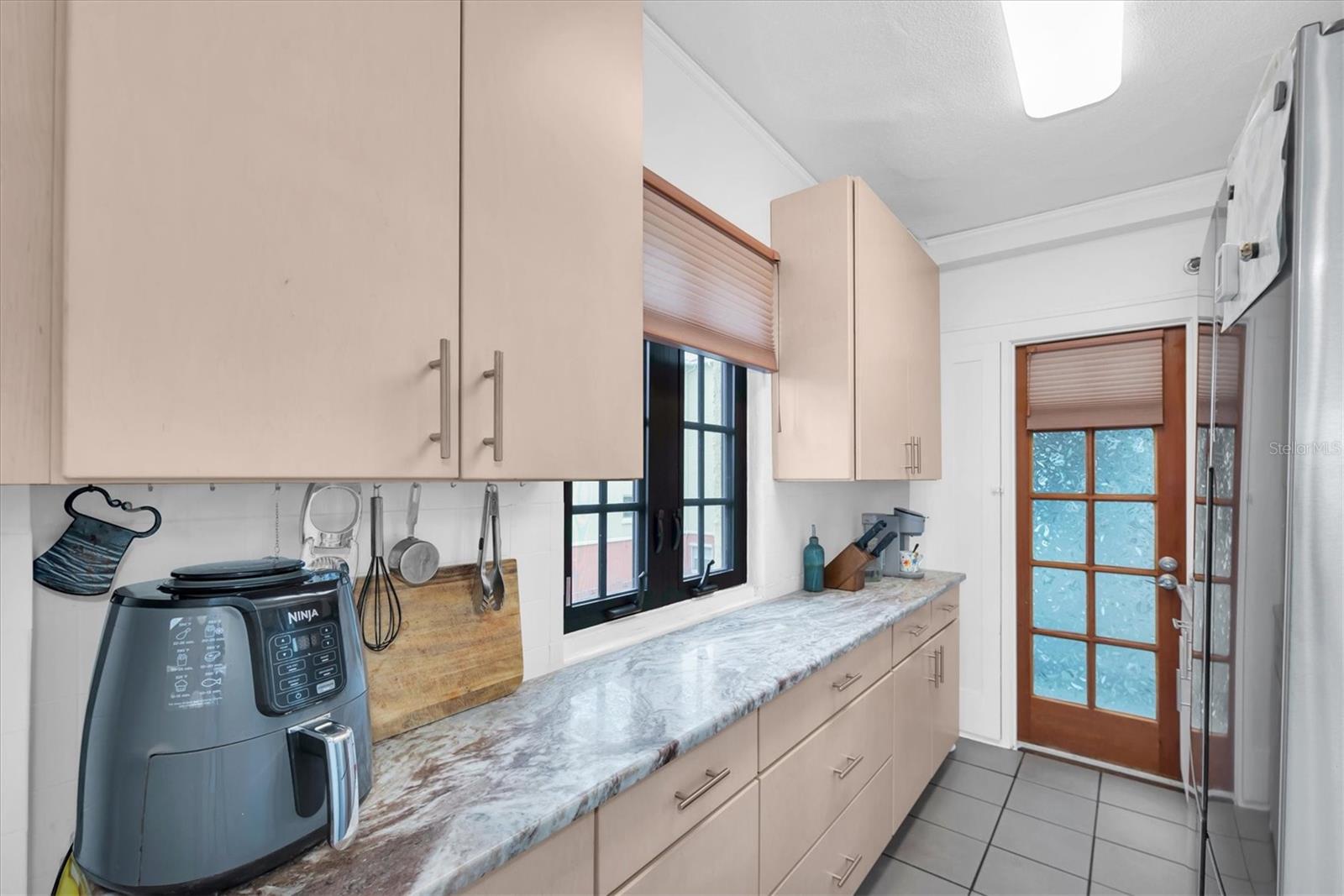 Image 14 of 39 For 130 4th Avenue N 201