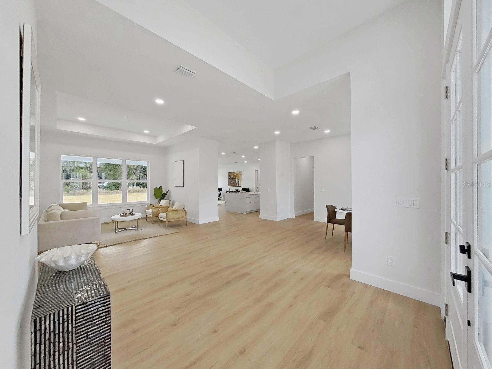 Image 13 of 53 For 17841 Simmons Road