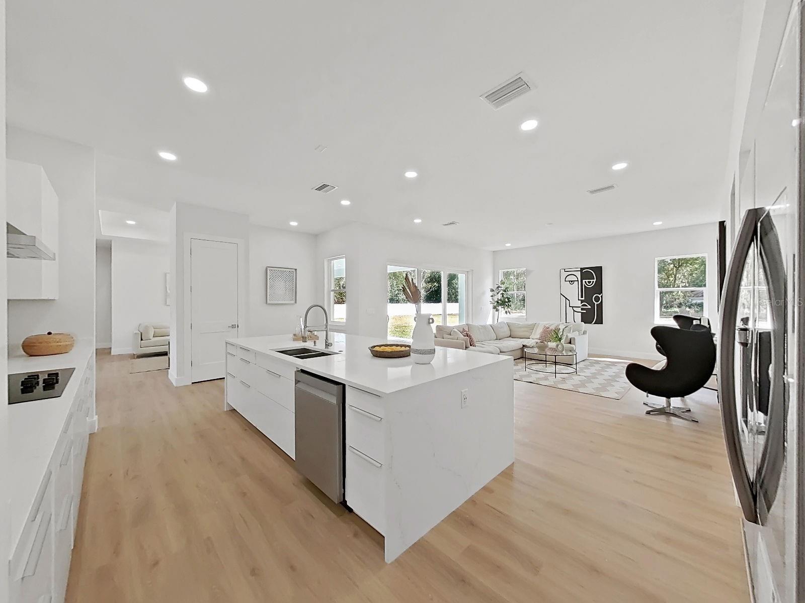 Image 42 of 53 For 17841 Simmons Road