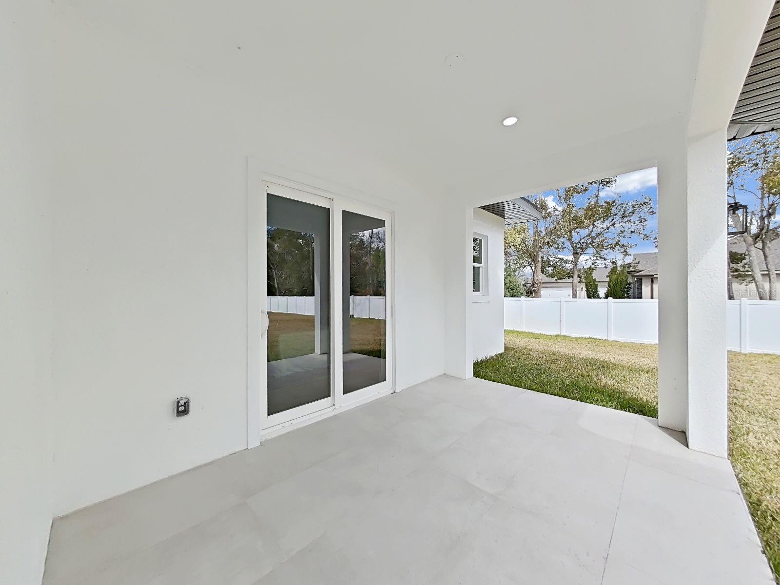 Image 52 of 53 For 17841 Simmons Road