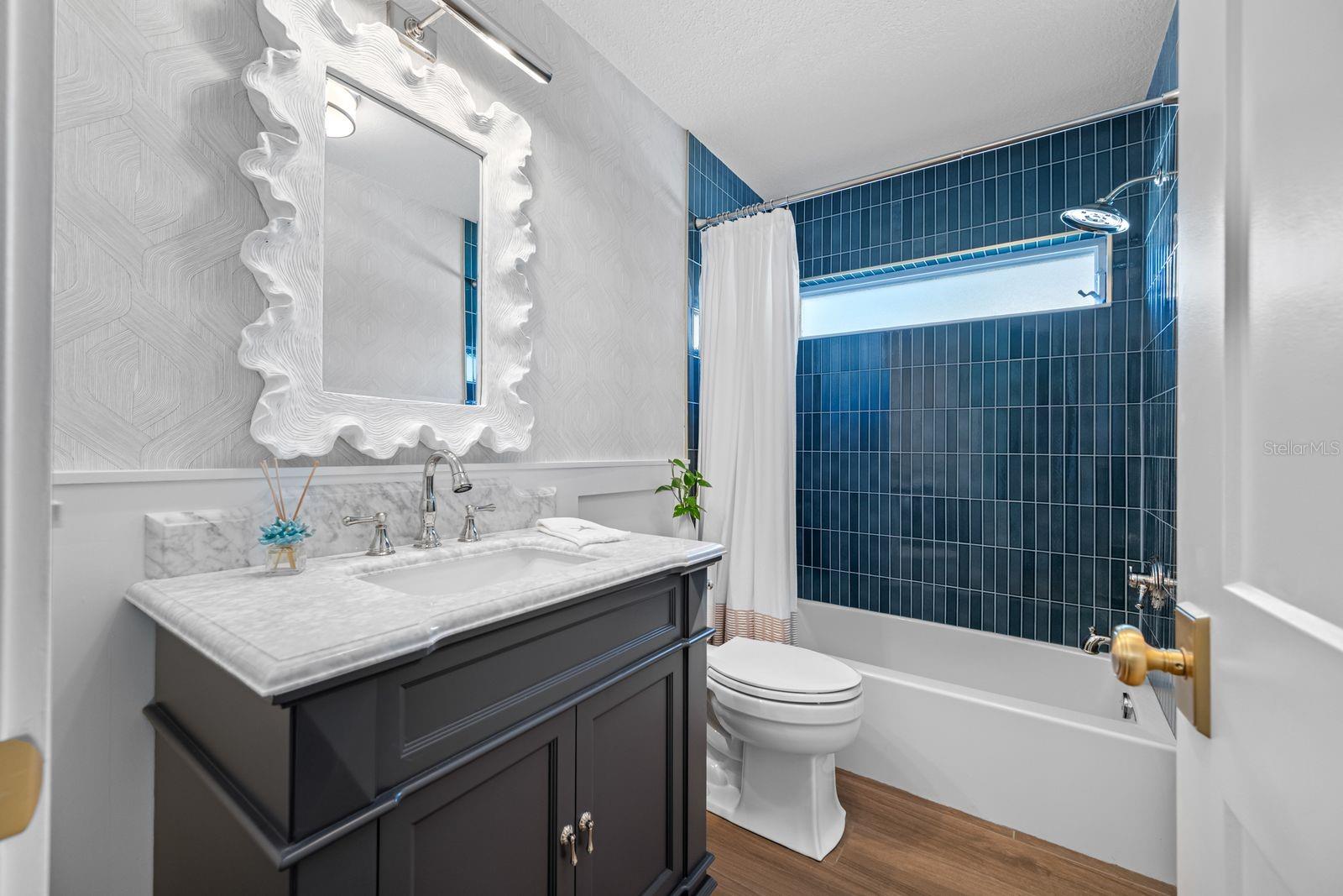 Image 19 of 34 For 539 Baywood Drive S