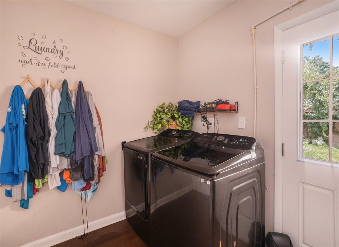 Image 10 of 30 For 7004 Lambright Court