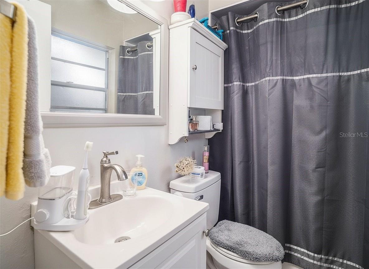 Image 18 of 30 For 7004 Lambright Court