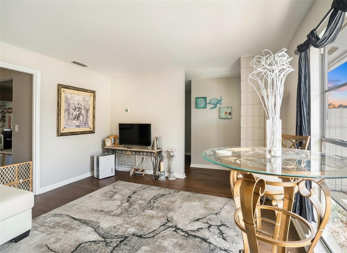 Image 4 of 30 For 7004 Lambright Court