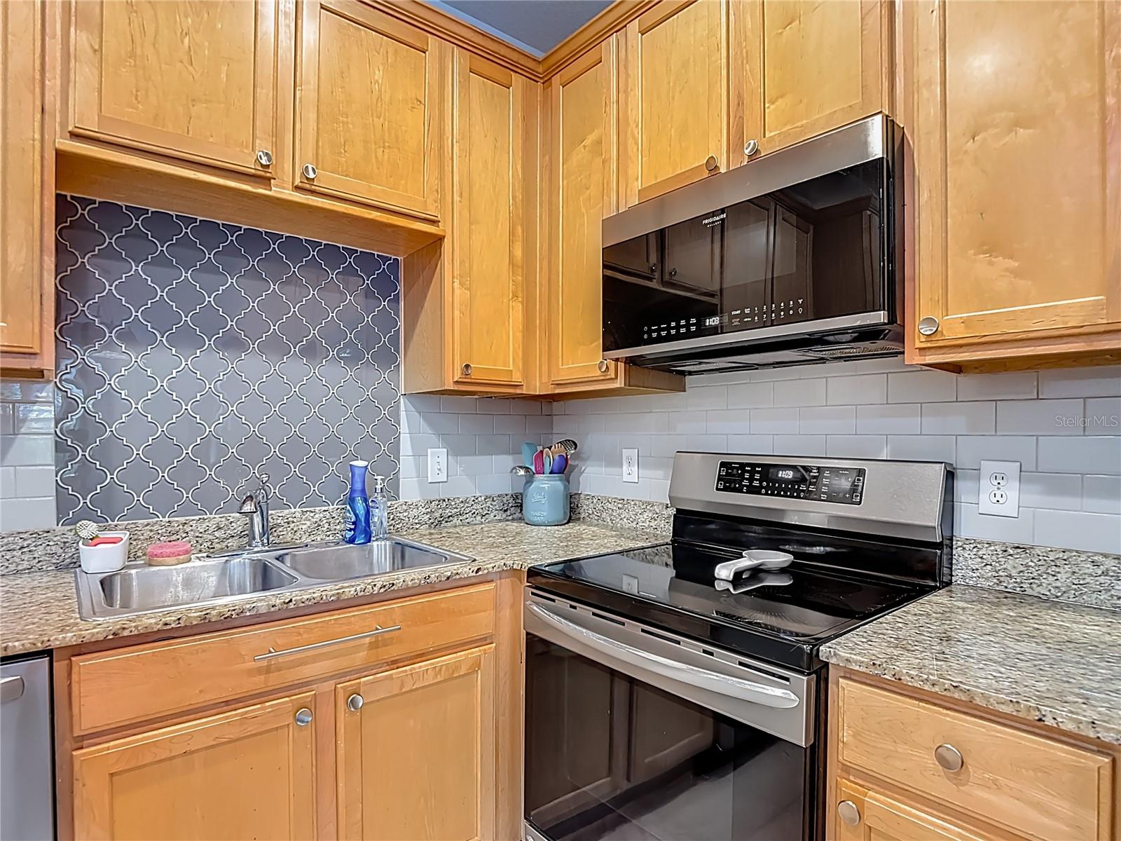 Image 6 of 58 For 2426 Middleton Grove Drive