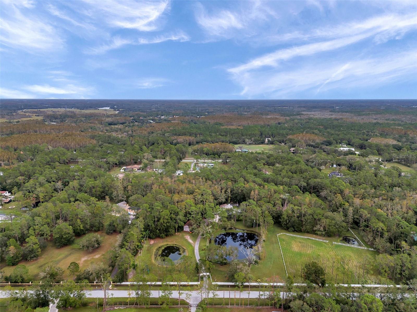 Image 3 of 22 For 655 Appaloosa Road