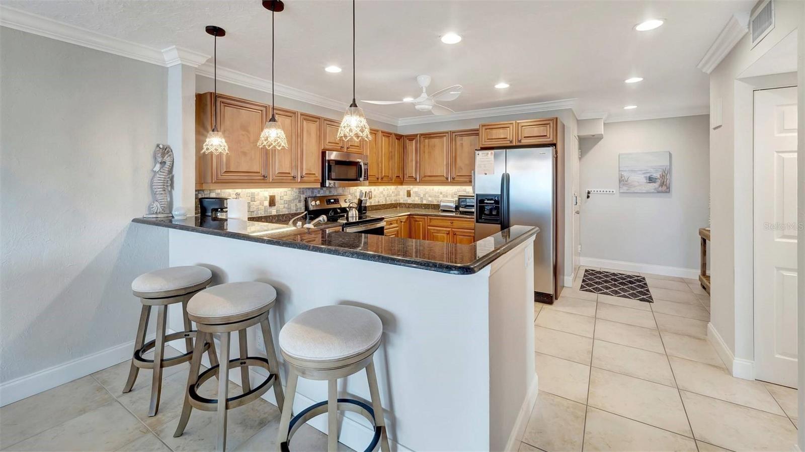 Image 11 of 26 For 1125 Peppertree Drive 705