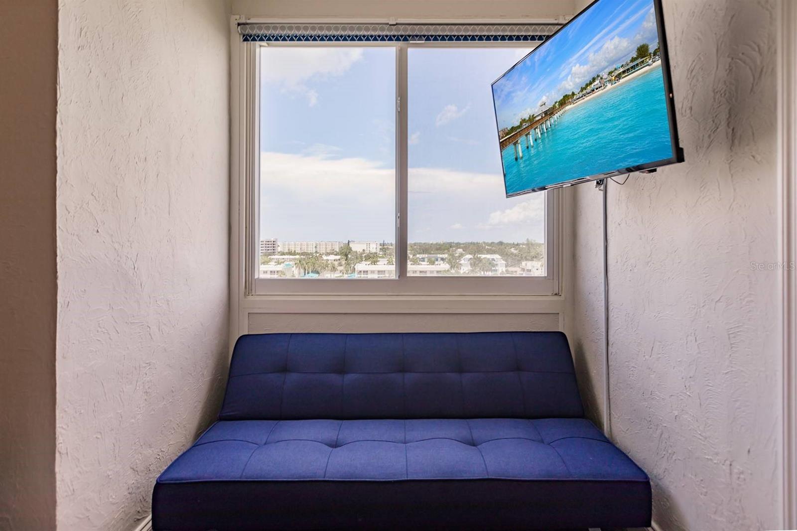 Image 24 of 26 For 1125 Peppertree Drive 705