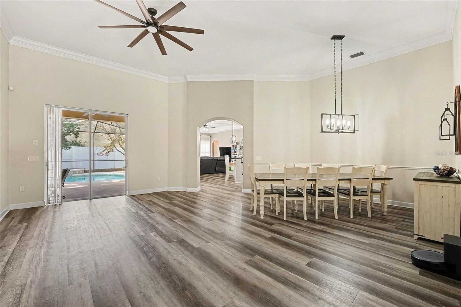 Image 10 of 23 For 5685 Lake Victoria Drive