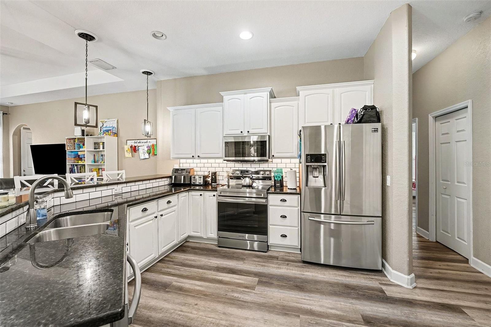 Image 3 of 23 For 5685 Lake Victoria Drive