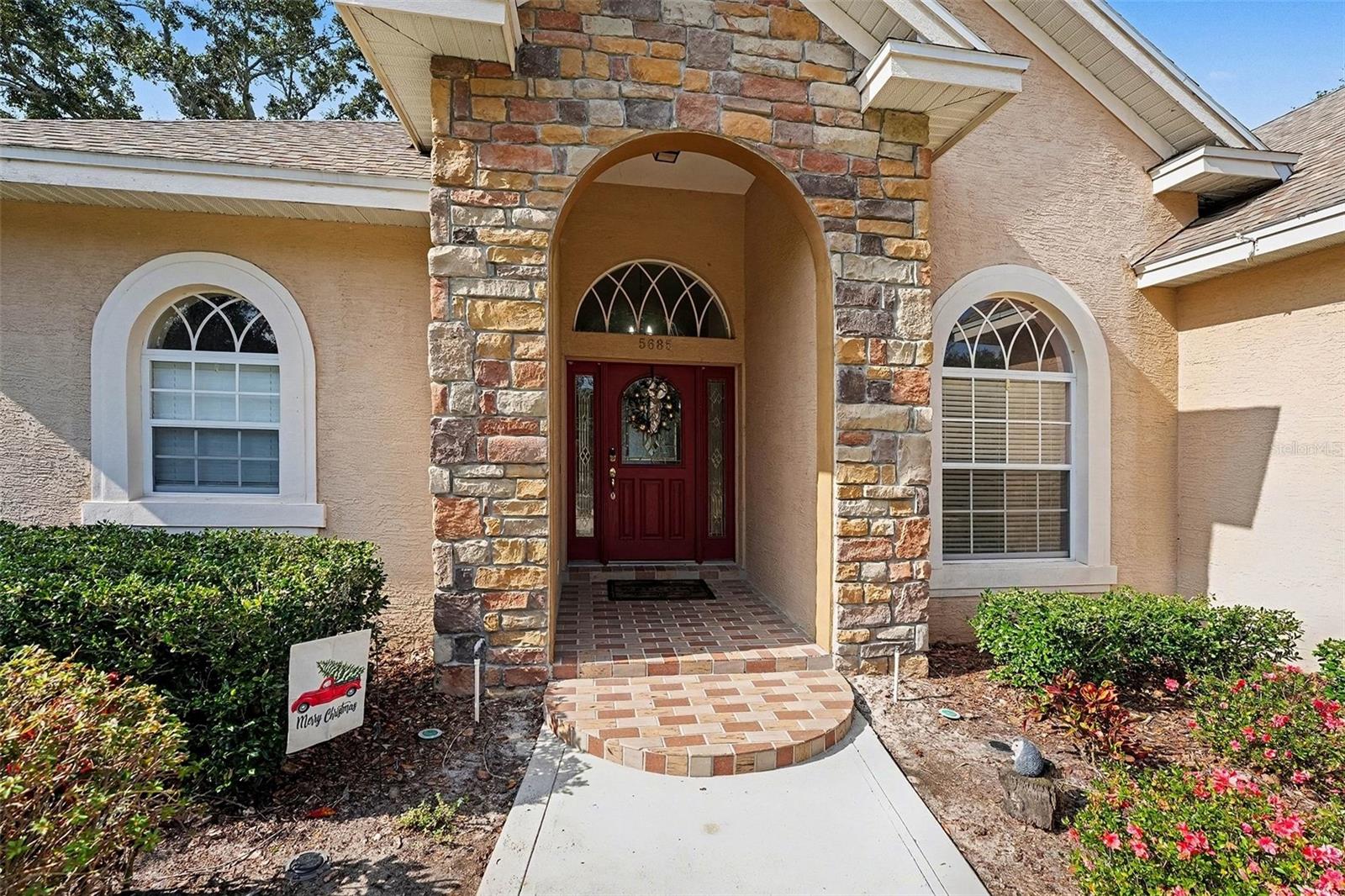 Image 5 of 23 For 5685 Lake Victoria Drive