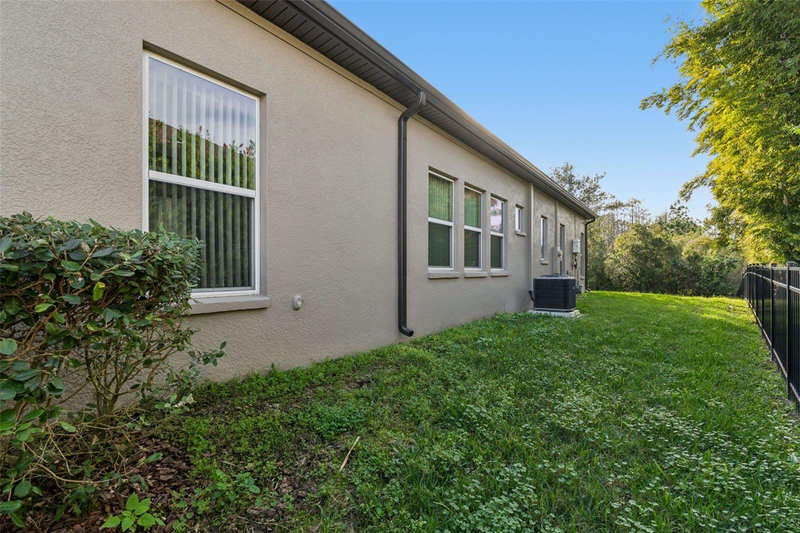 Image 36 of 49 For 4155 Barletta Court