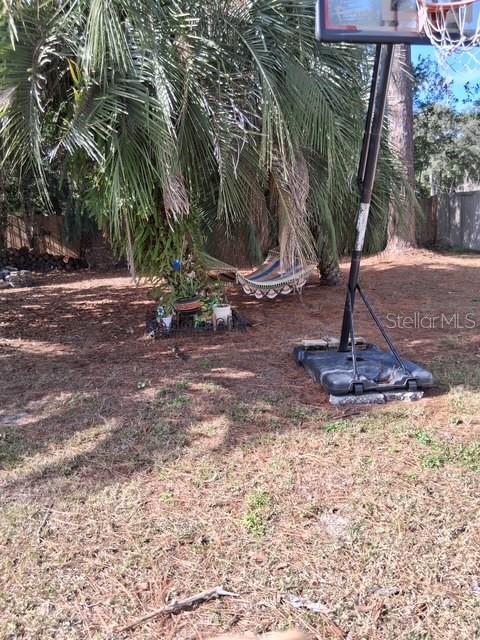 Image 5 of 21 For 237 Monroe Avenue