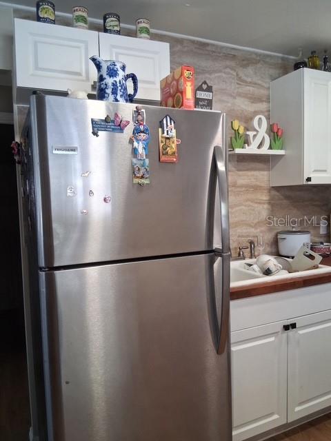 Image 8 of 21 For 237 Monroe Avenue