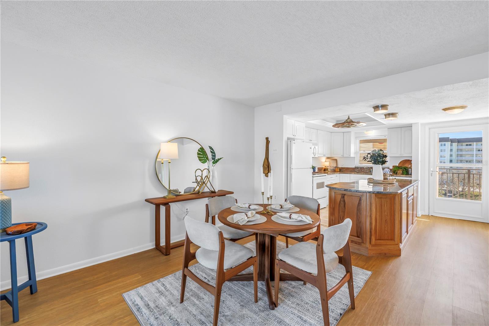 Image 15 of 35 For 9 Haig Place 510