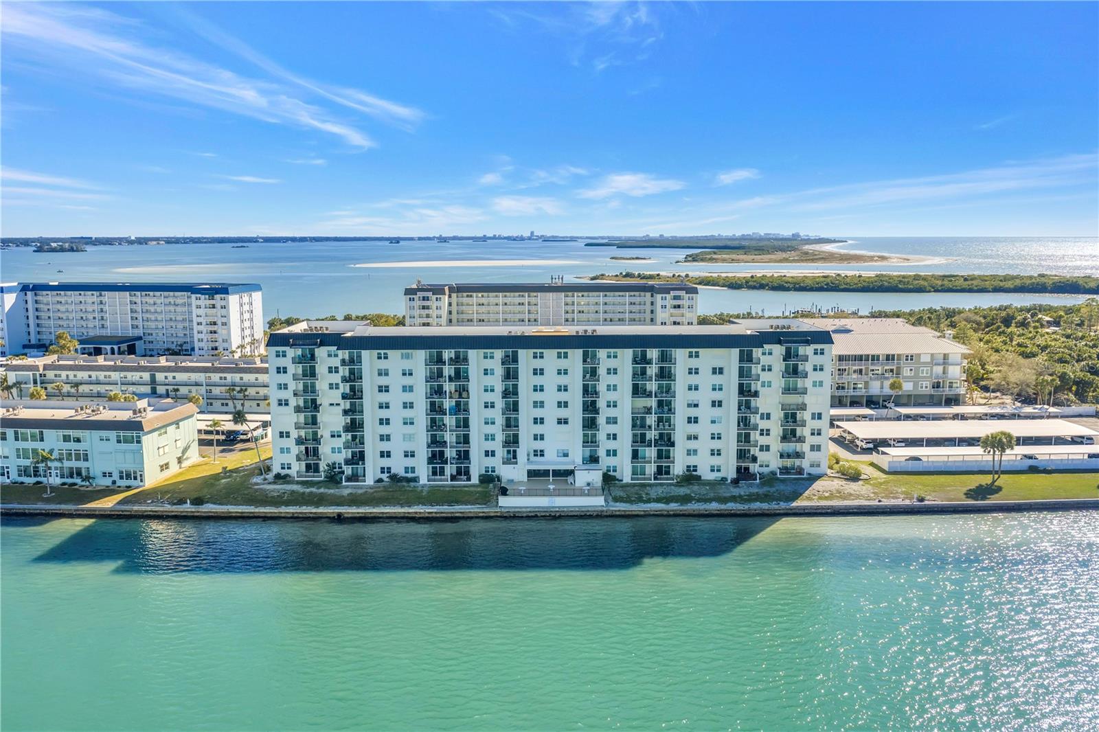 Image 28 of 35 For 9 Haig Place 510