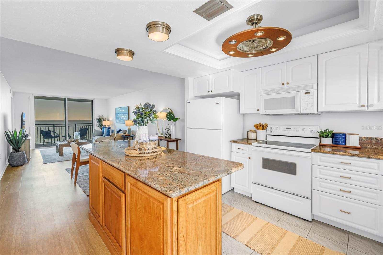 Image 5 of 35 For 9 Haig Place 510