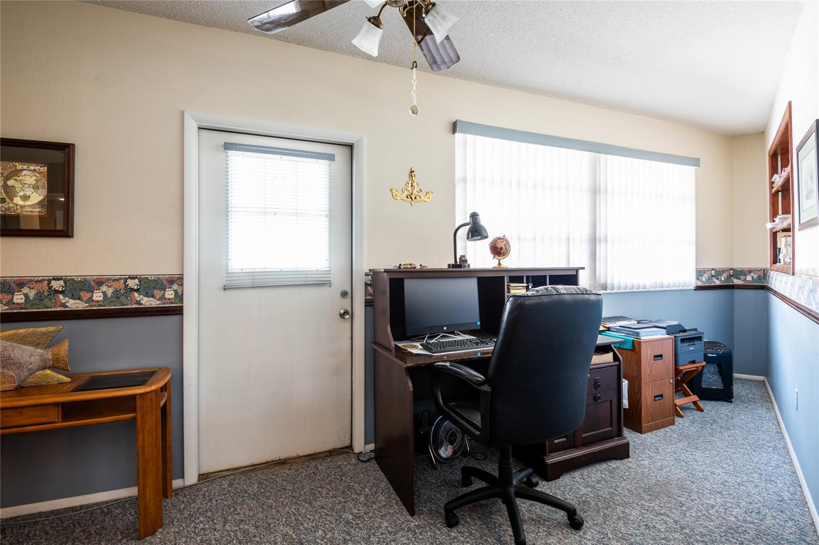 Image 22 of 41 For 1830 Oak Forest Drive S