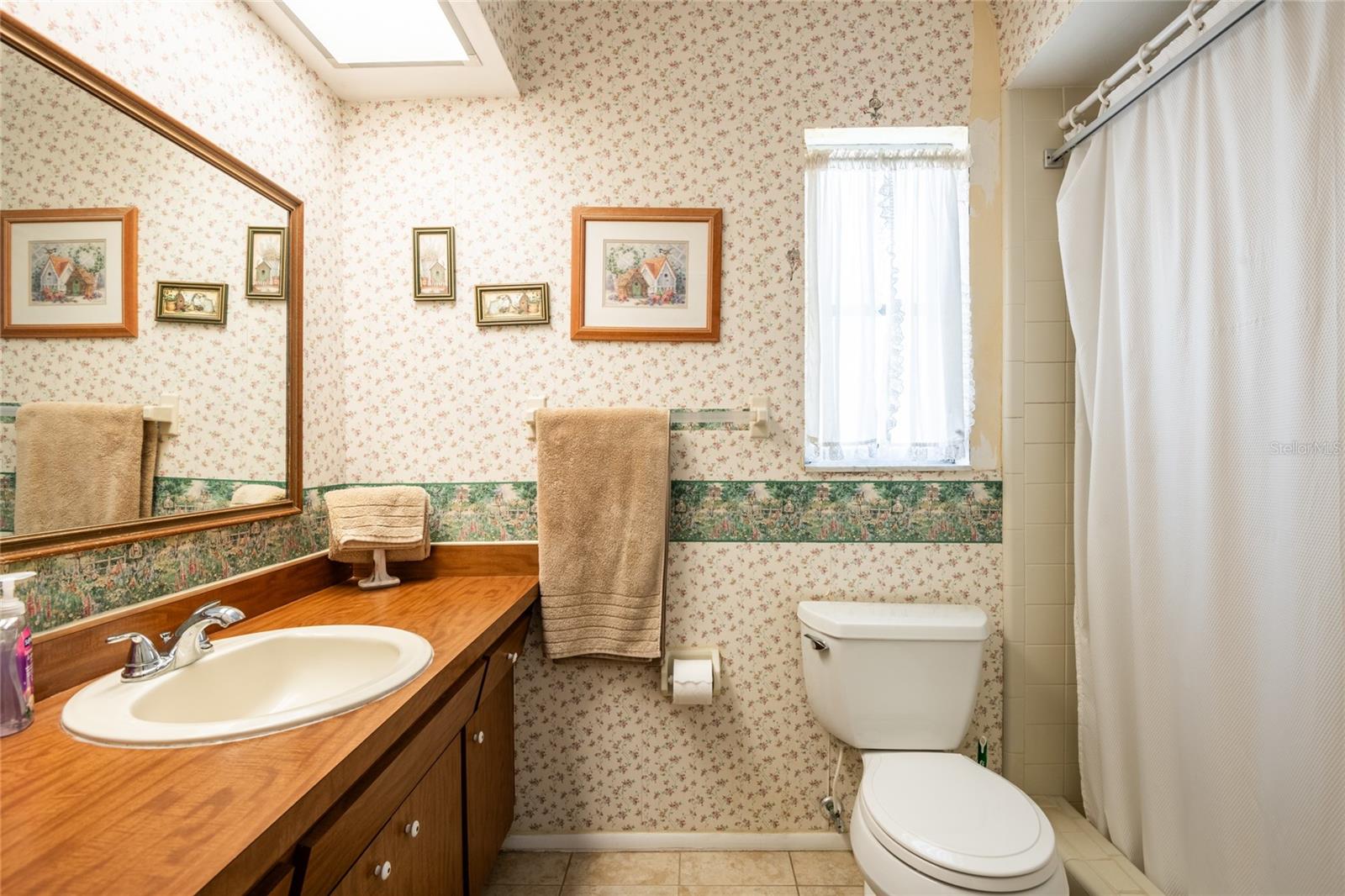 Image 25 of 41 For 1830 Oak Forest Drive S