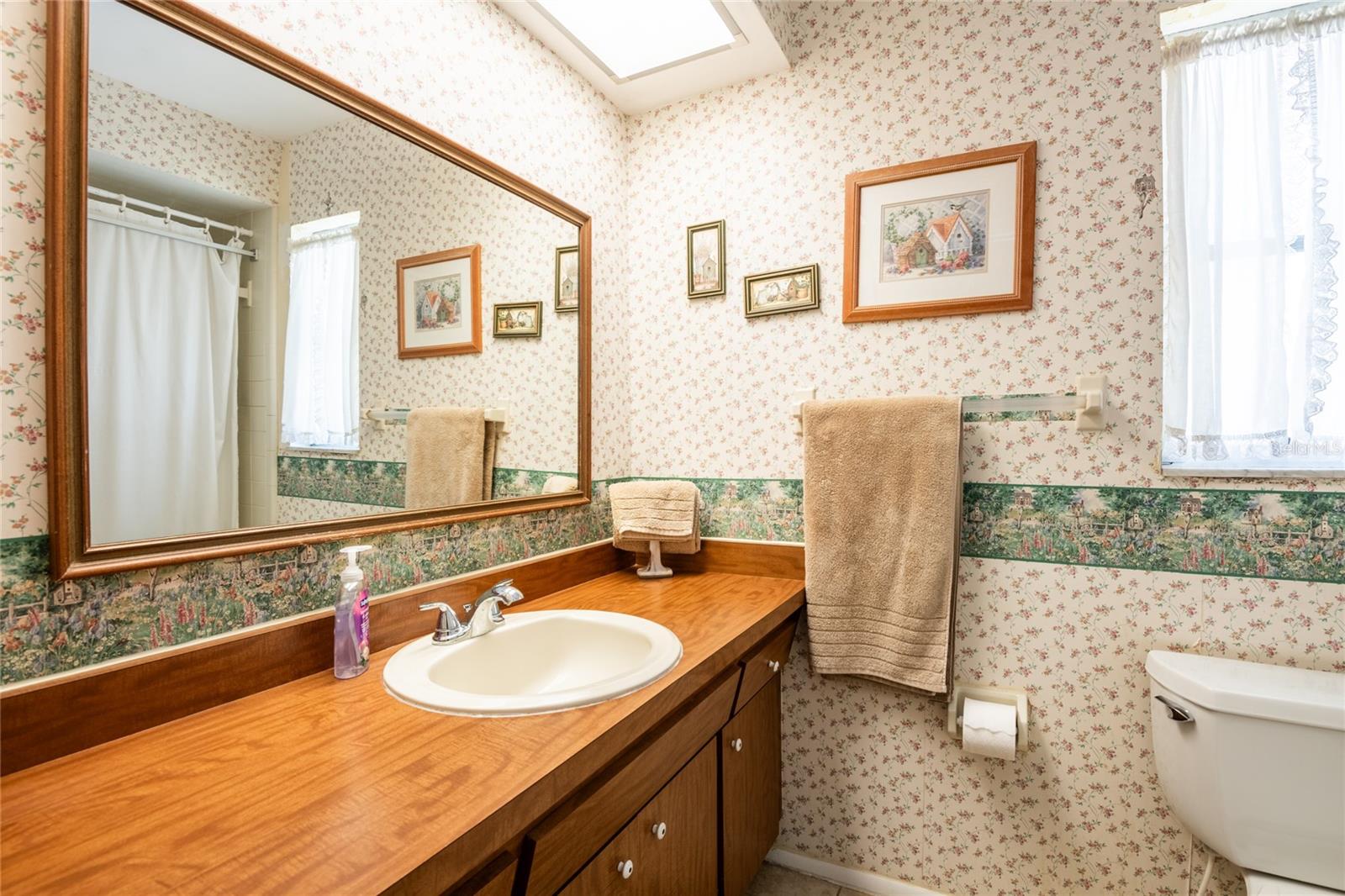 Image 26 of 41 For 1830 Oak Forest Drive S