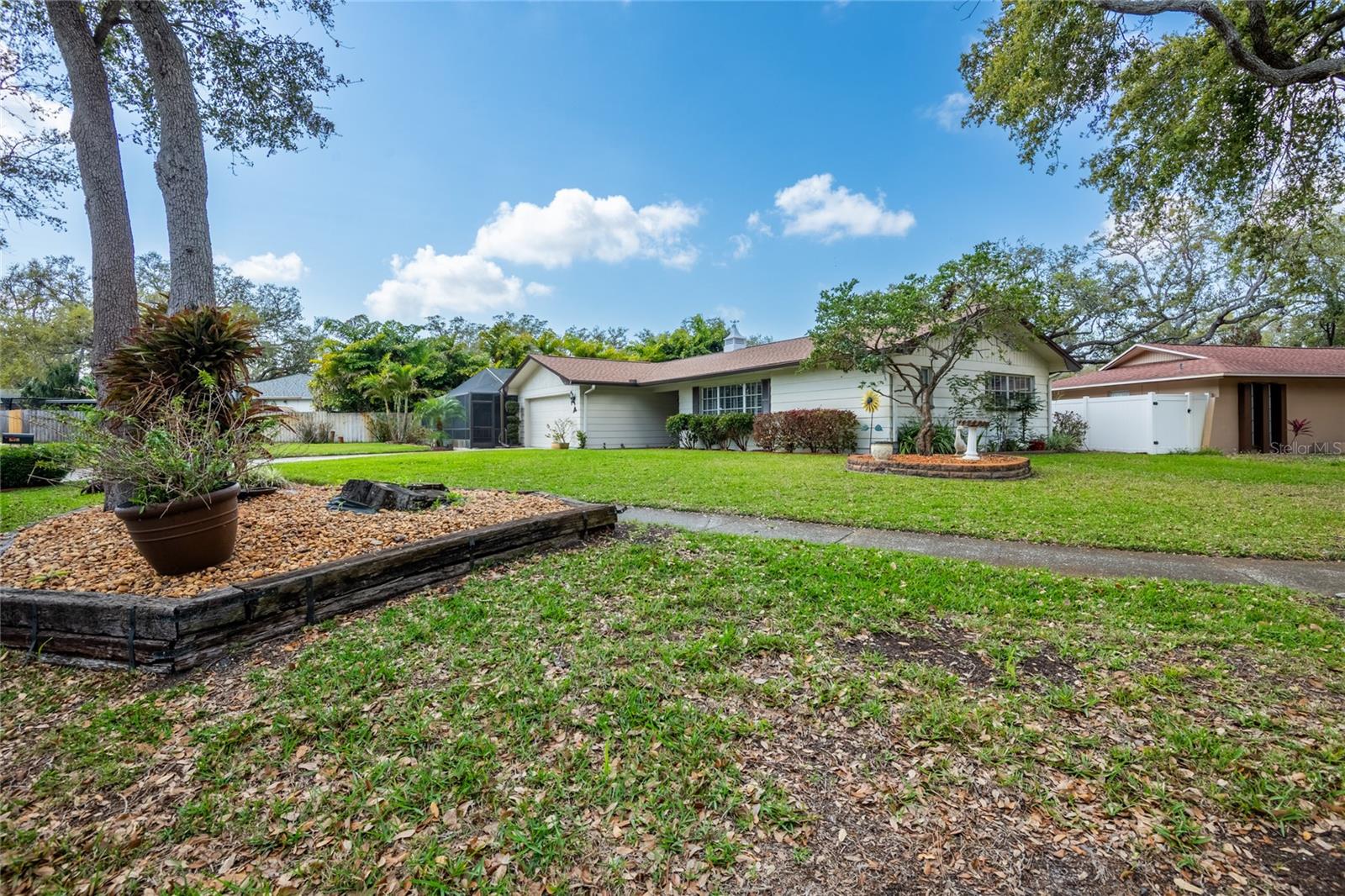 Image 40 of 41 For 1830 Oak Forest Drive S