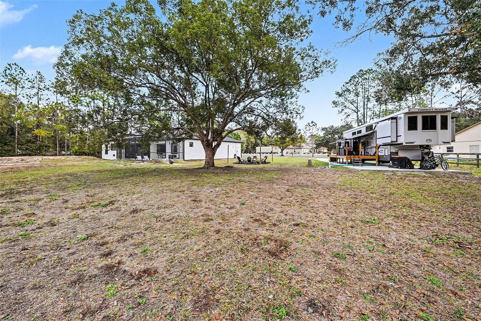 Image 55 of 56 For 17296 Raintree Road