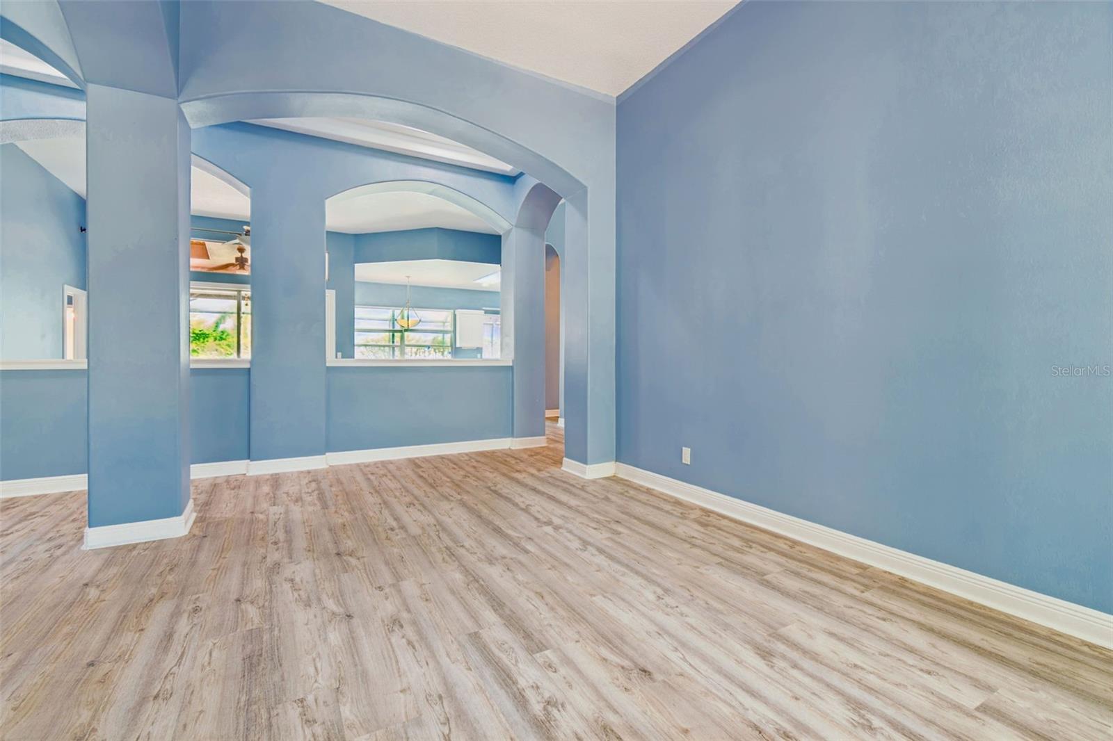 Image 13 of 100 For 9903 Bennington Drive