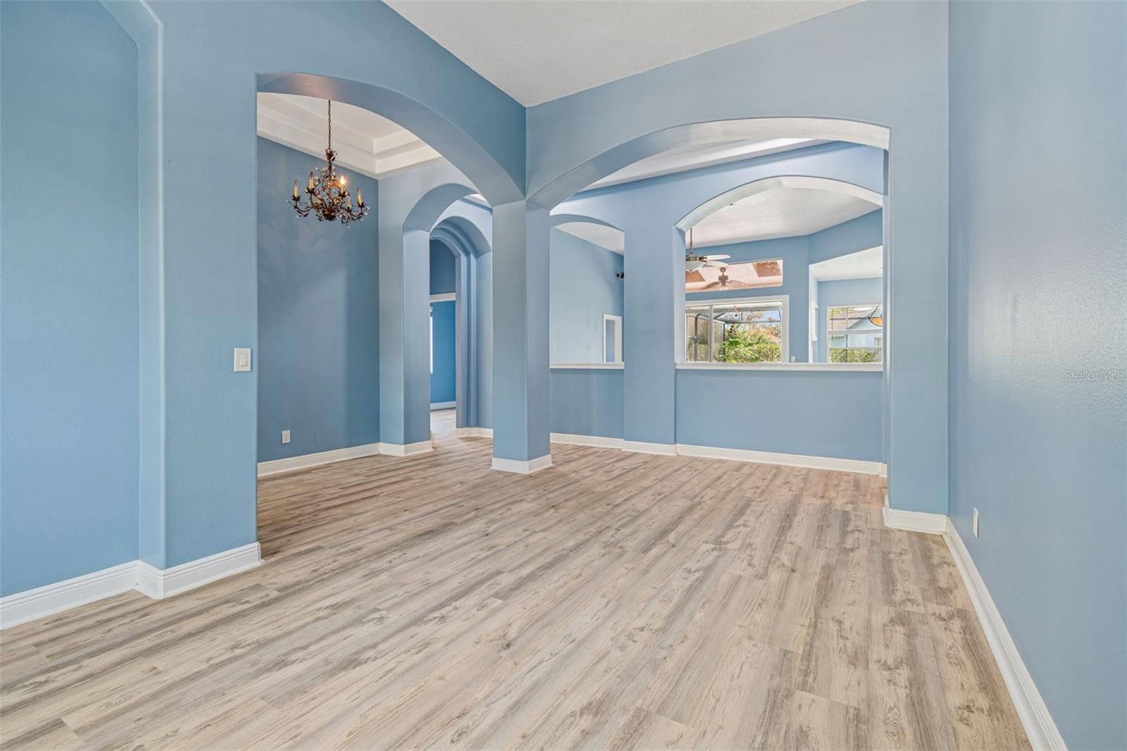 Image 14 of 100 For 9903 Bennington Drive