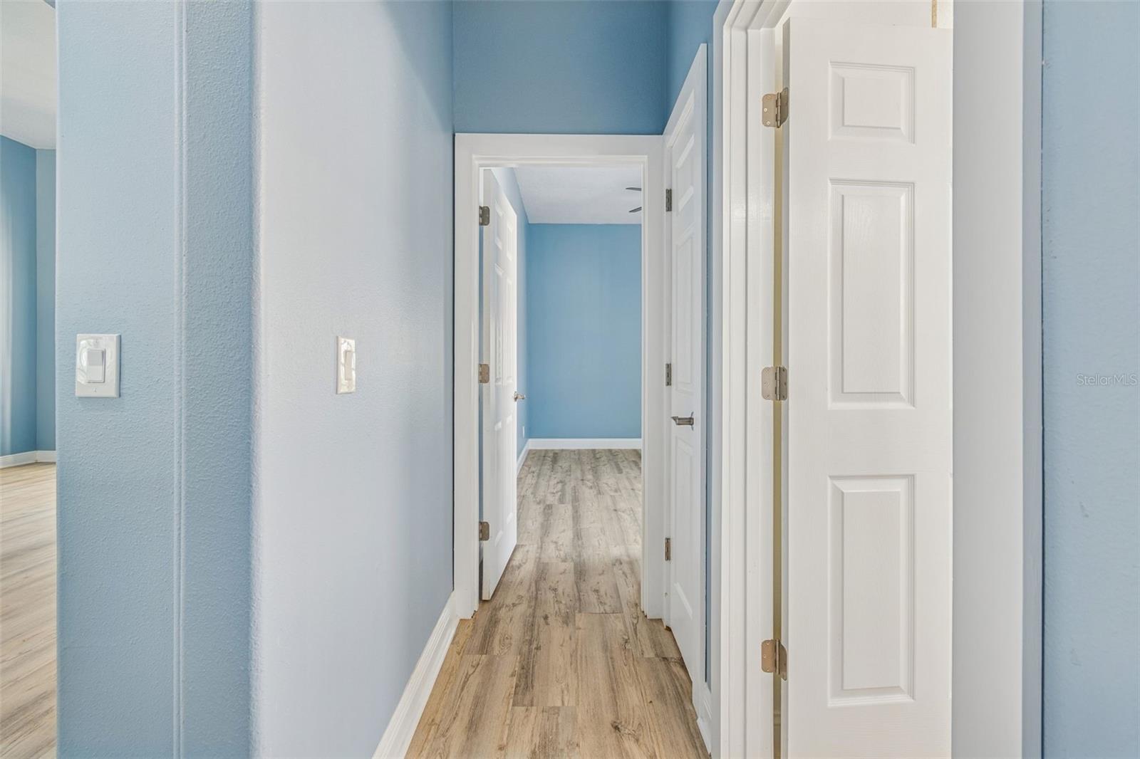 Image 23 of 100 For 9903 Bennington Drive