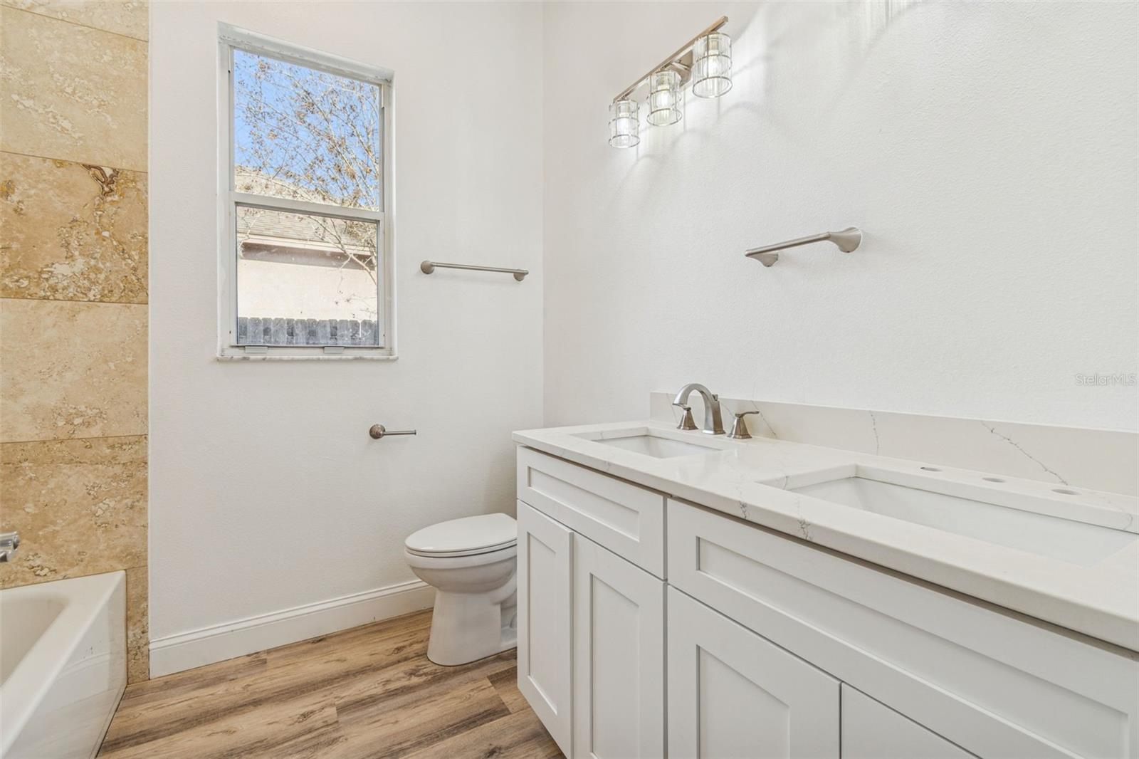 Image 24 of 100 For 9903 Bennington Drive