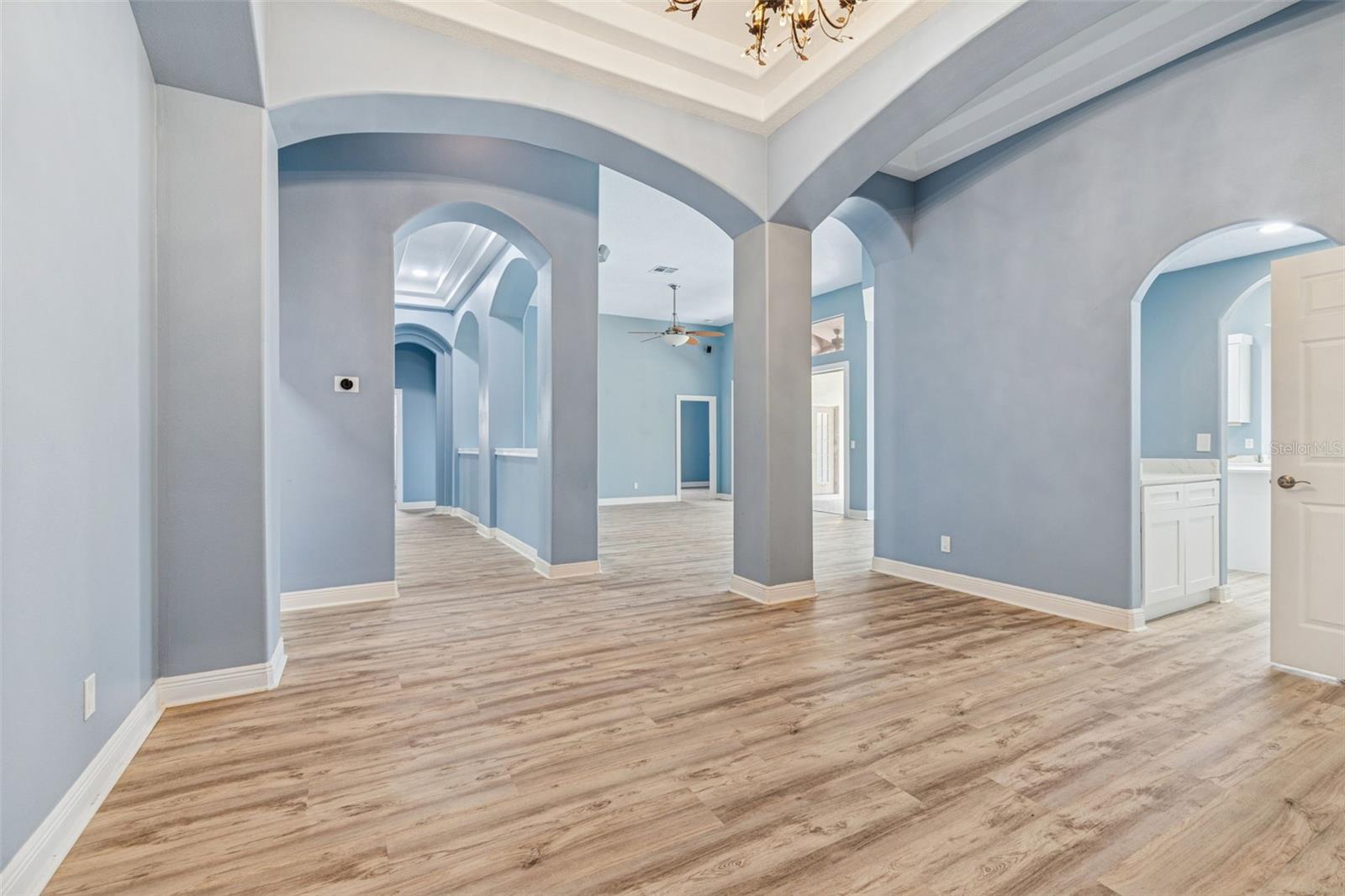 Image 34 of 100 For 9903 Bennington Drive