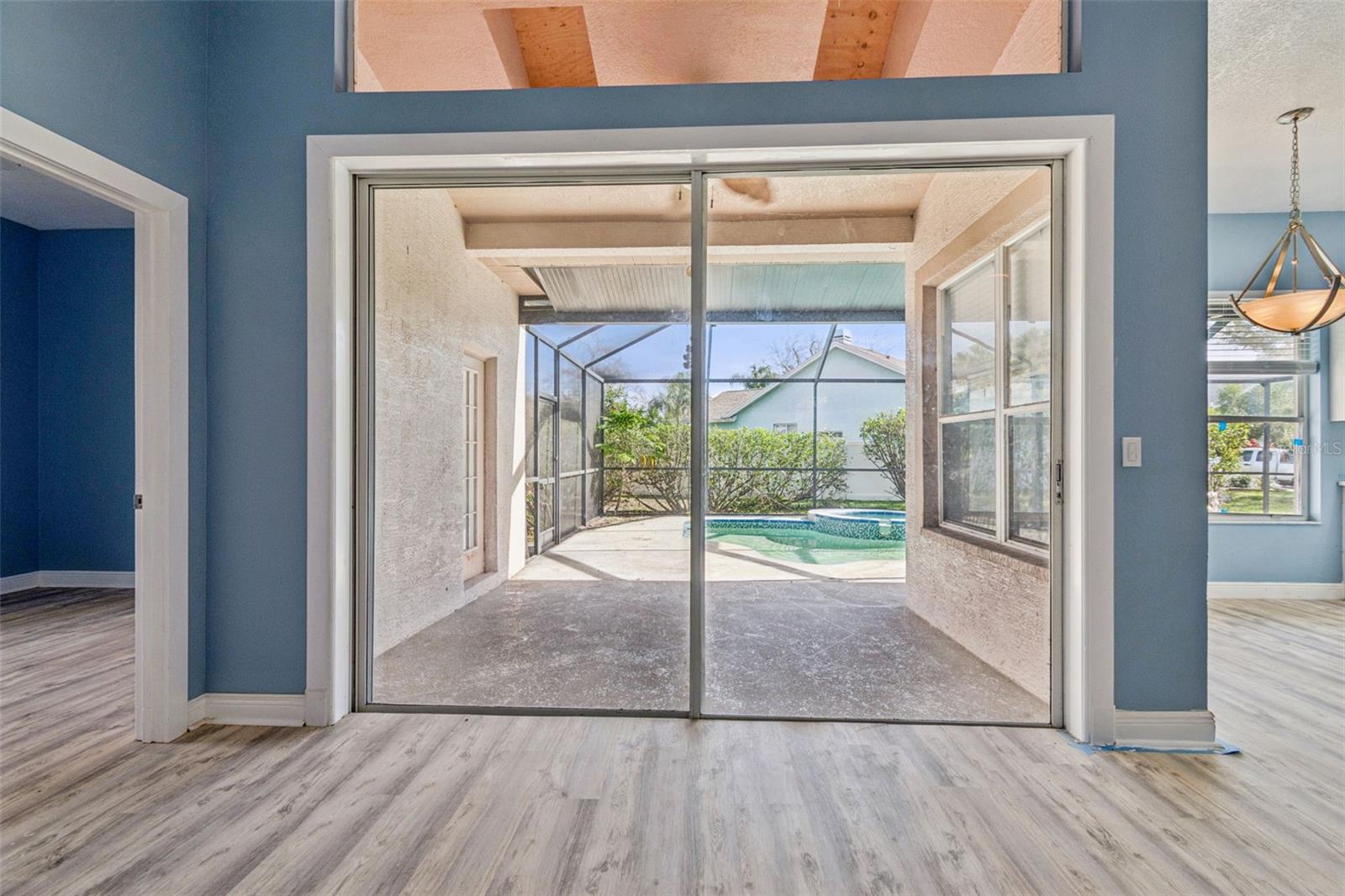 Image 39 of 100 For 9903 Bennington Drive