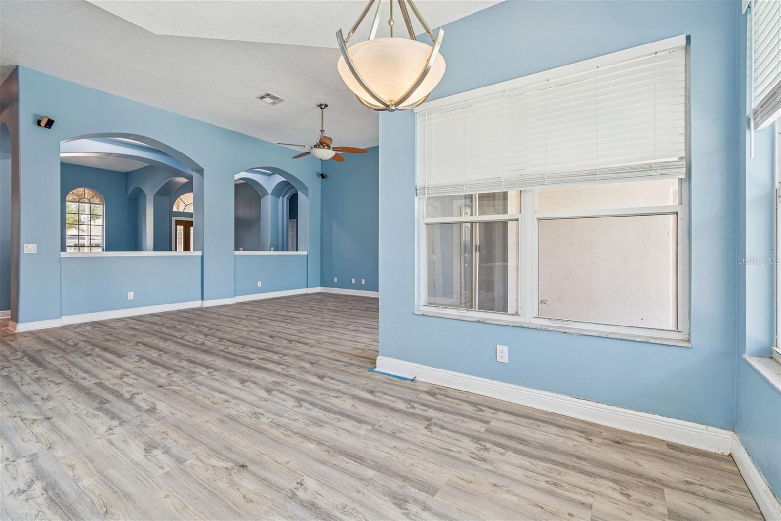 Image 51 of 100 For 9903 Bennington Drive