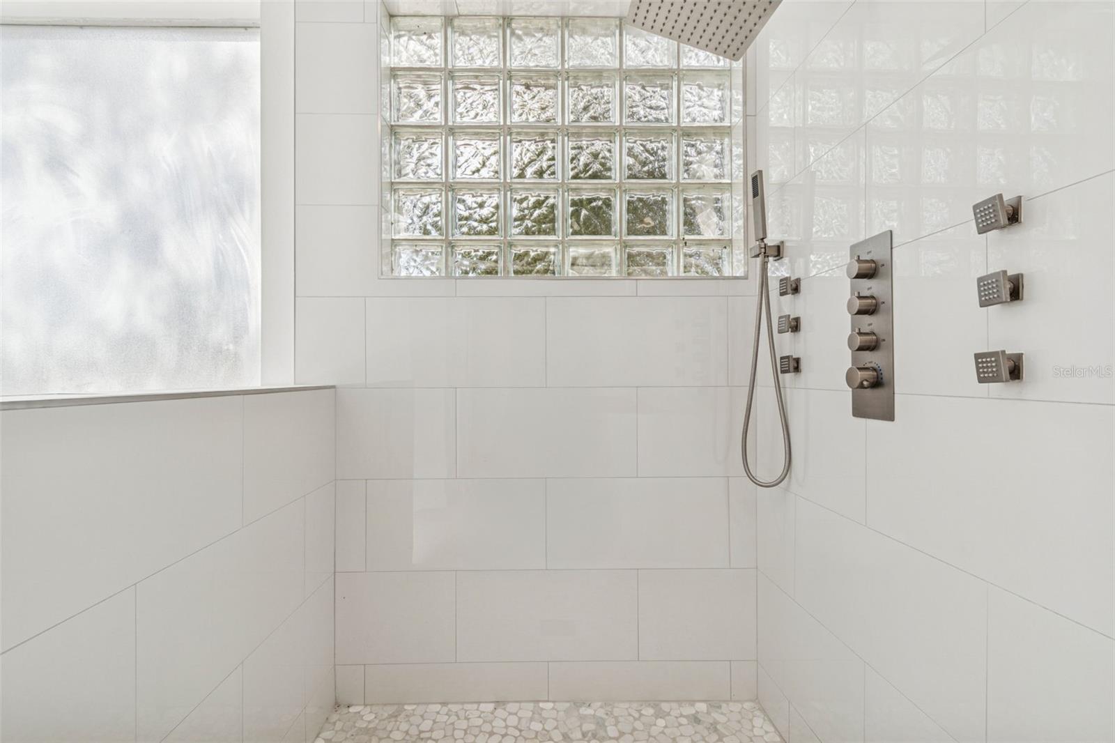 Image 77 of 100 For 9903 Bennington Drive