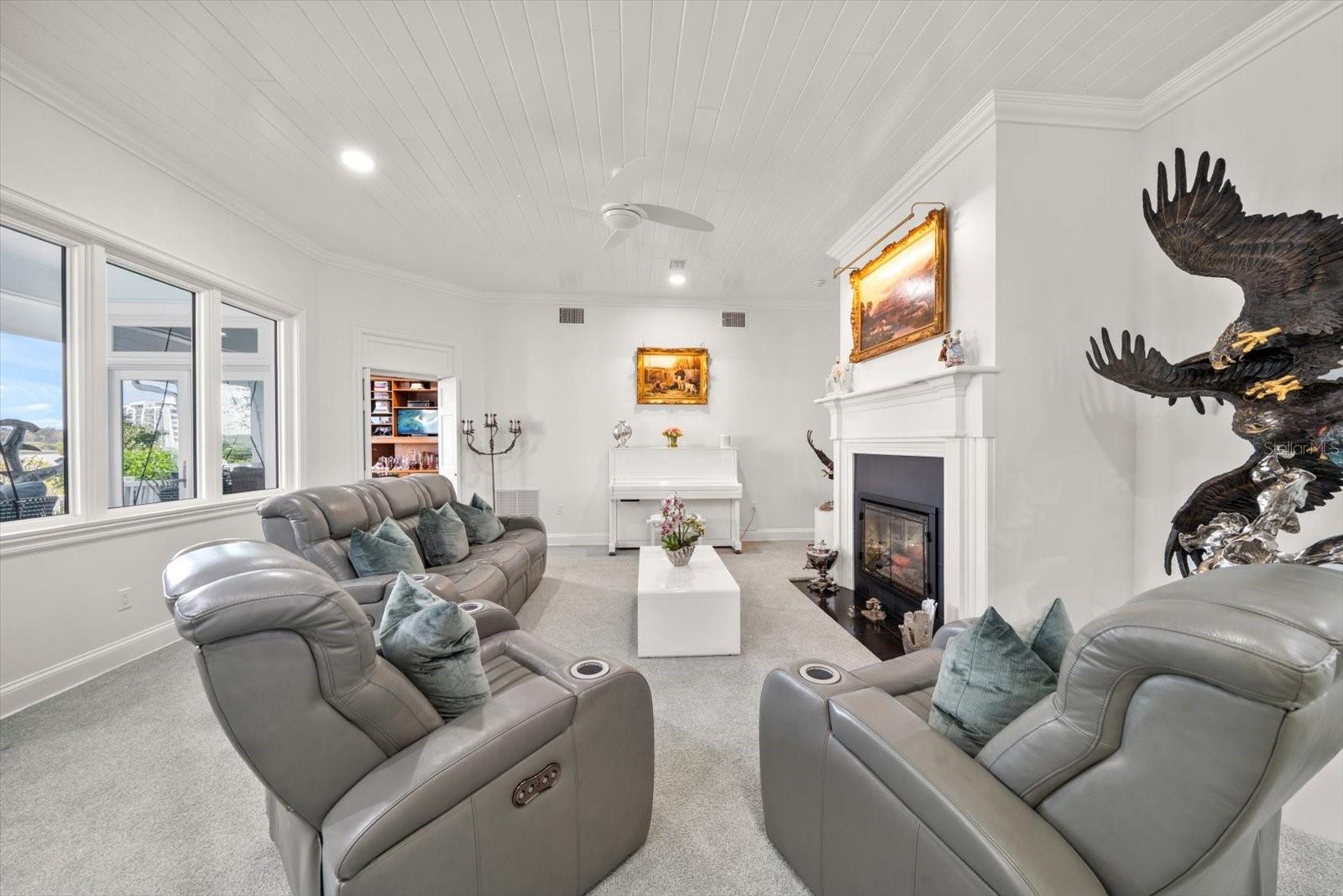 Image 27 of 100 For 430 St Andrews Drive