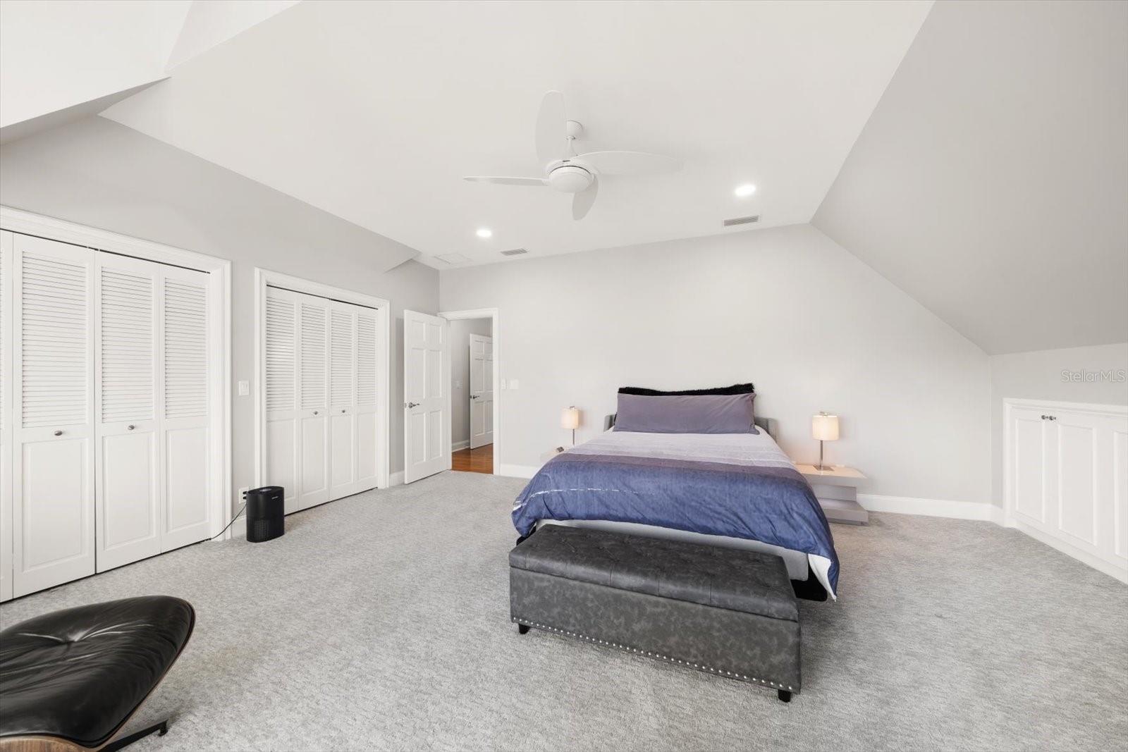 Image 65 of 100 For 430 St Andrews Drive