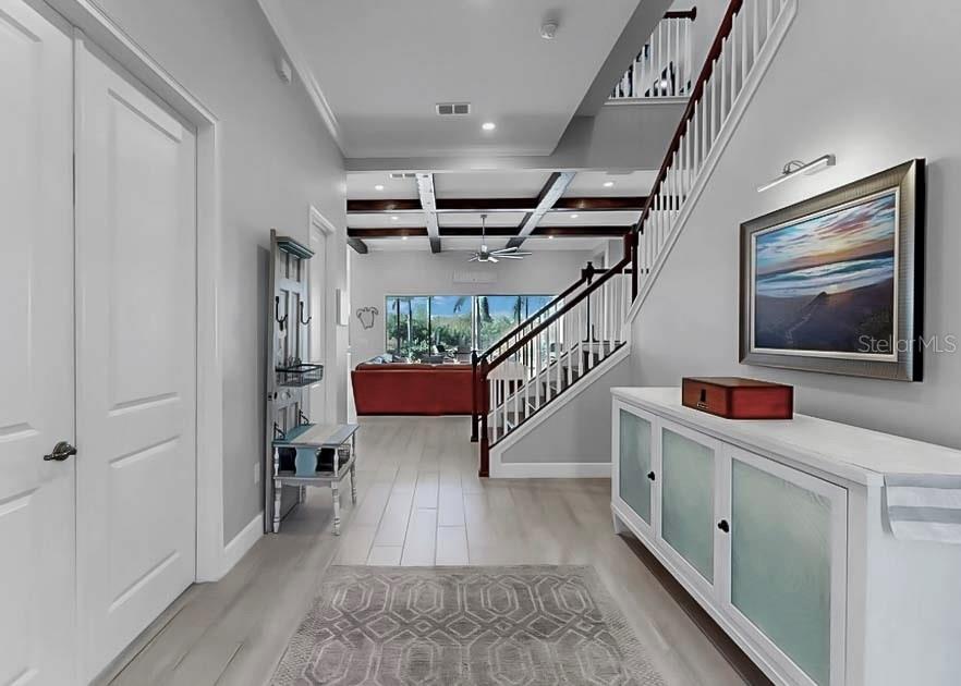 Image 13 of 100 For 826 Manns Harbor Drive