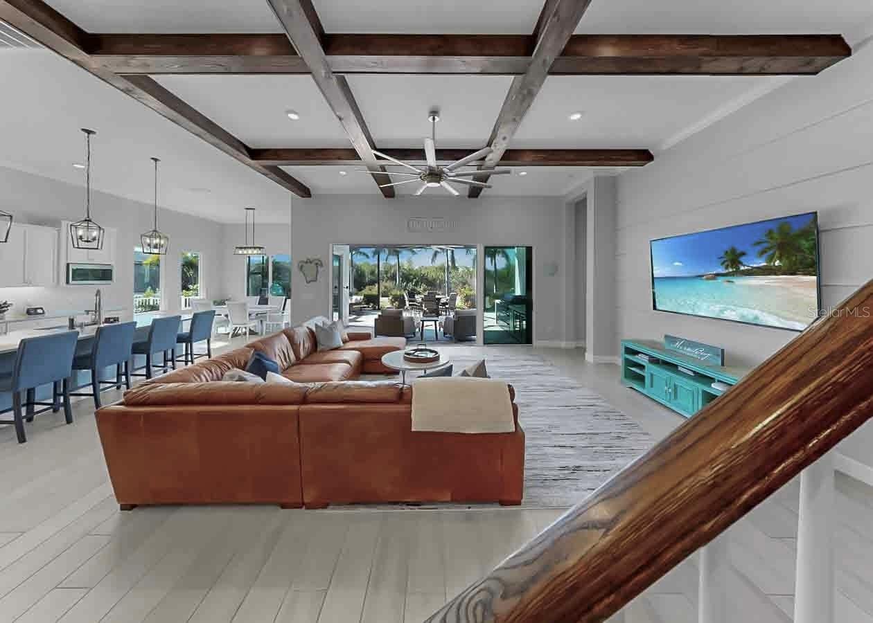 Image 19 of 100 For 826 Manns Harbor Drive