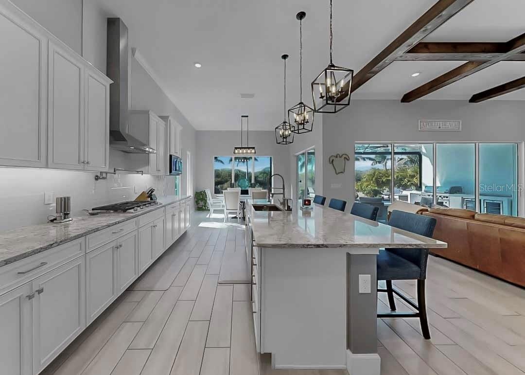 Image 34 of 100 For 826 Manns Harbor Drive