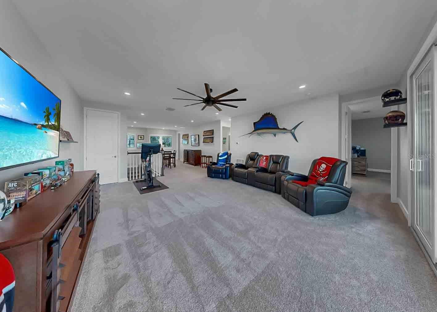 Image 58 of 100 For 826 Manns Harbor Drive