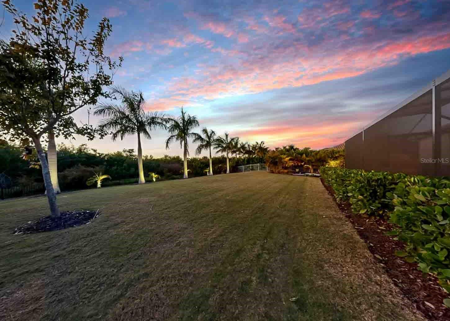 Image 87 of 100 For 826 Manns Harbor Drive