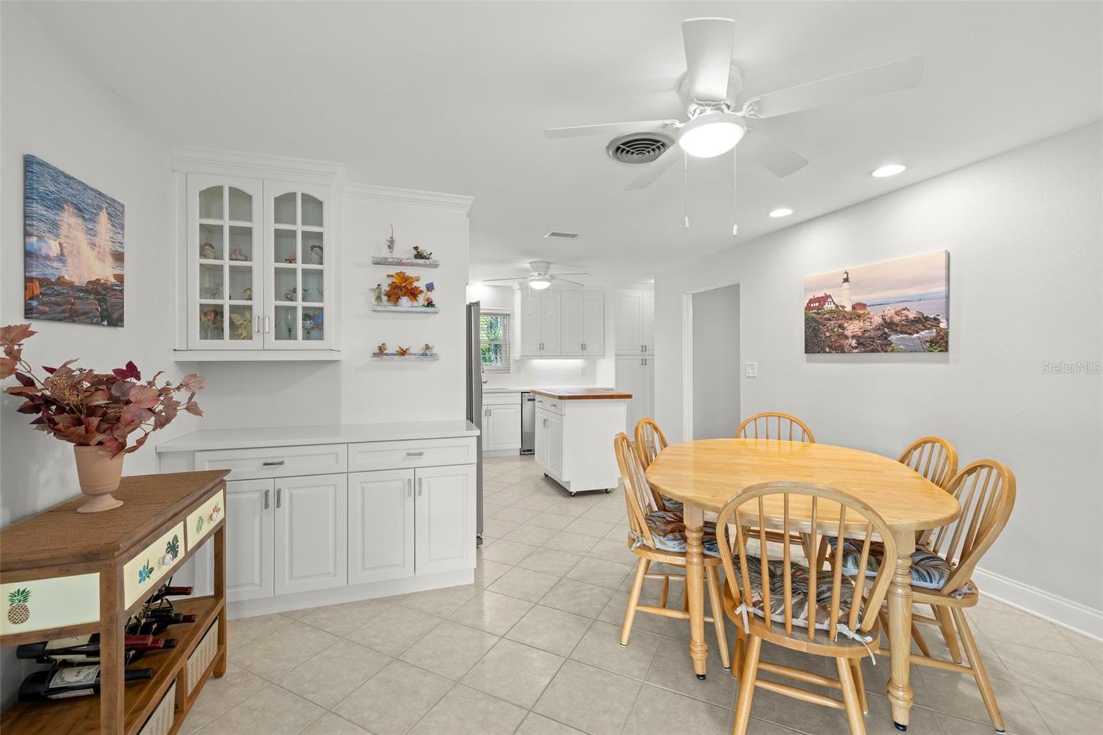 Image 15 of 47 For 8678 10th Street N