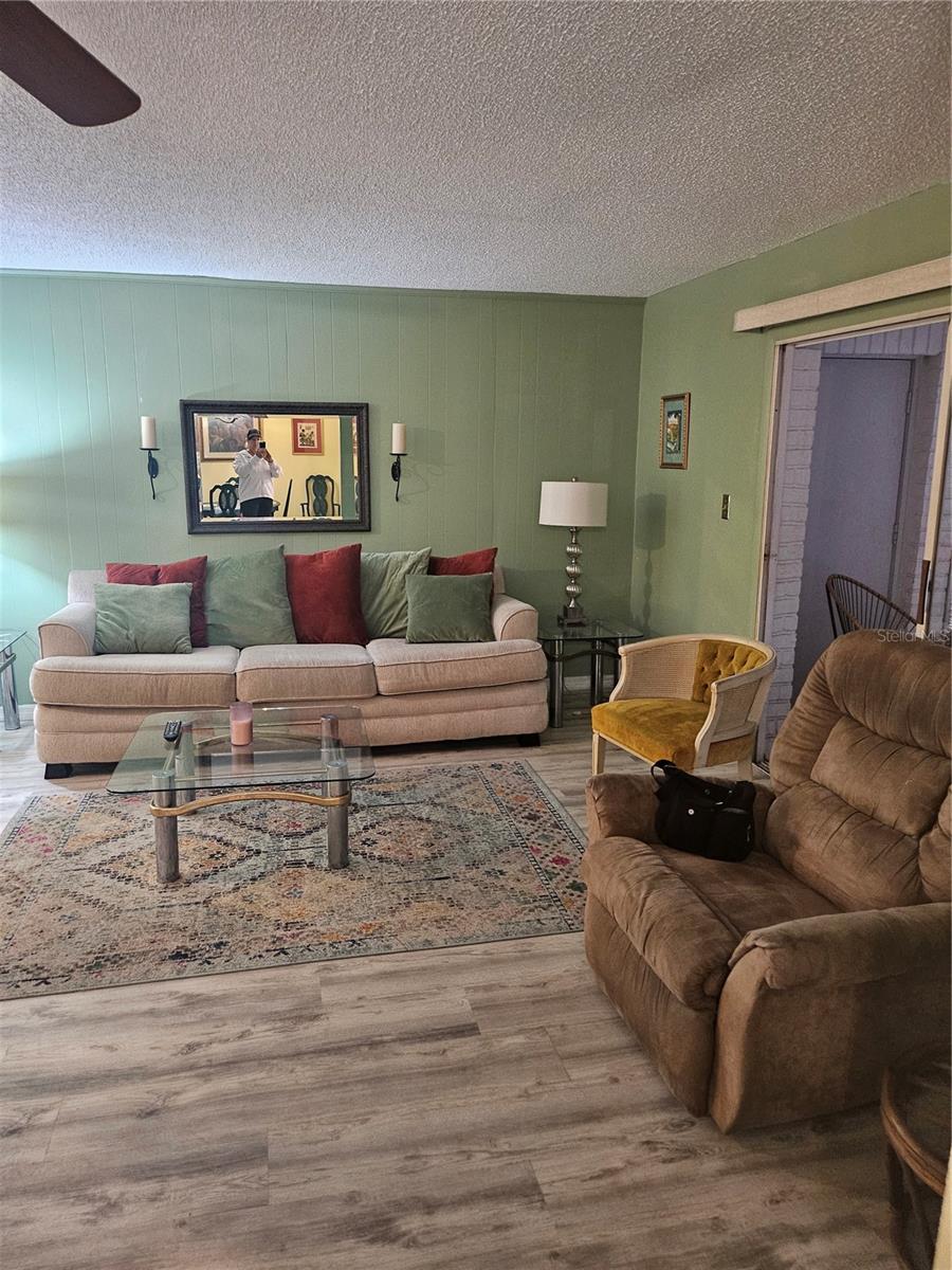 Image 3 of 16 For 4138 37th Street S 142