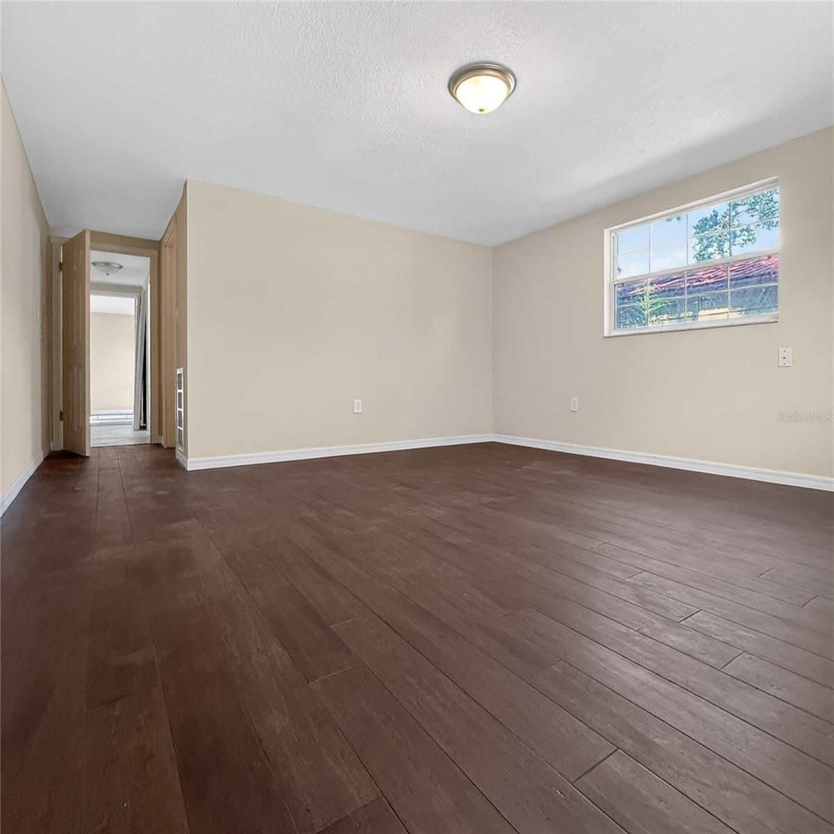 Image 20 of 24 For 17220 Estes Road