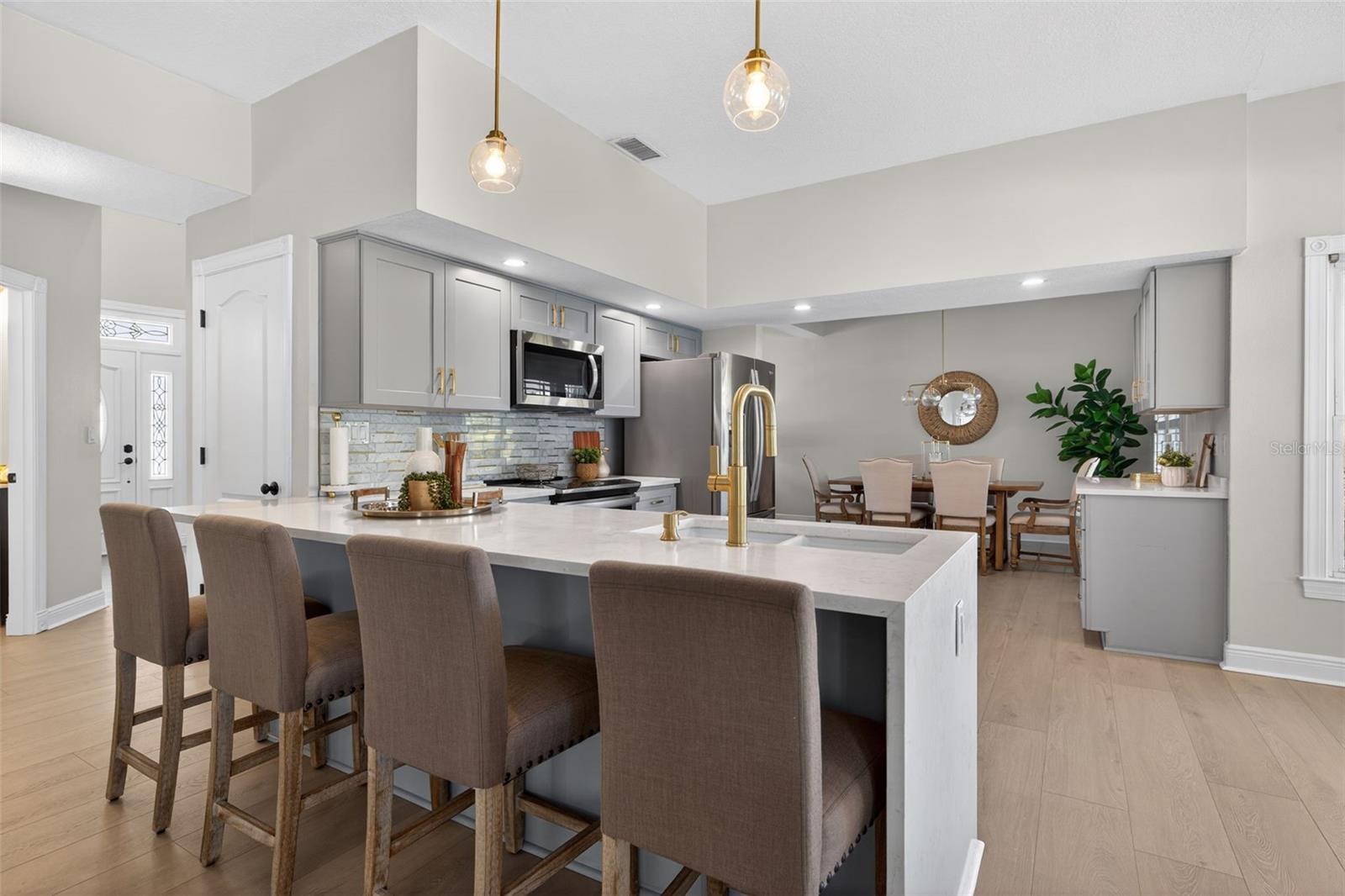 Image 16 of 45 For 8667 Burning Tree Circle